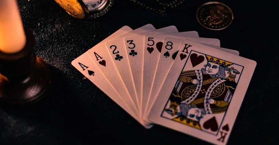 Bí Quyết Chơi Poker Khó Thua Bet Thủ Không Thể Bỏ Lỡ